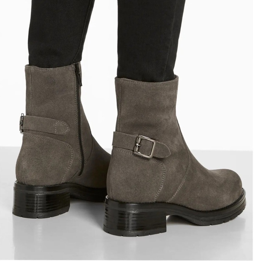 LA CANADIENNE Gavan Suede Buckle Ankle Boot Charcoal Gray NWOB